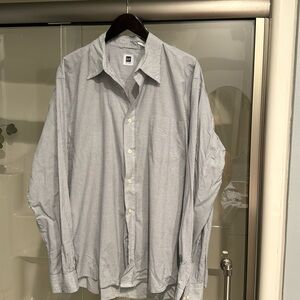 Button down men’s shirt